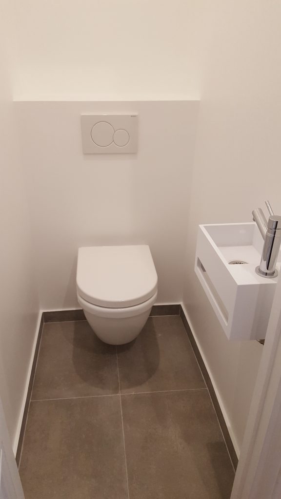 Installation d'un WC suspendu (Geberit)